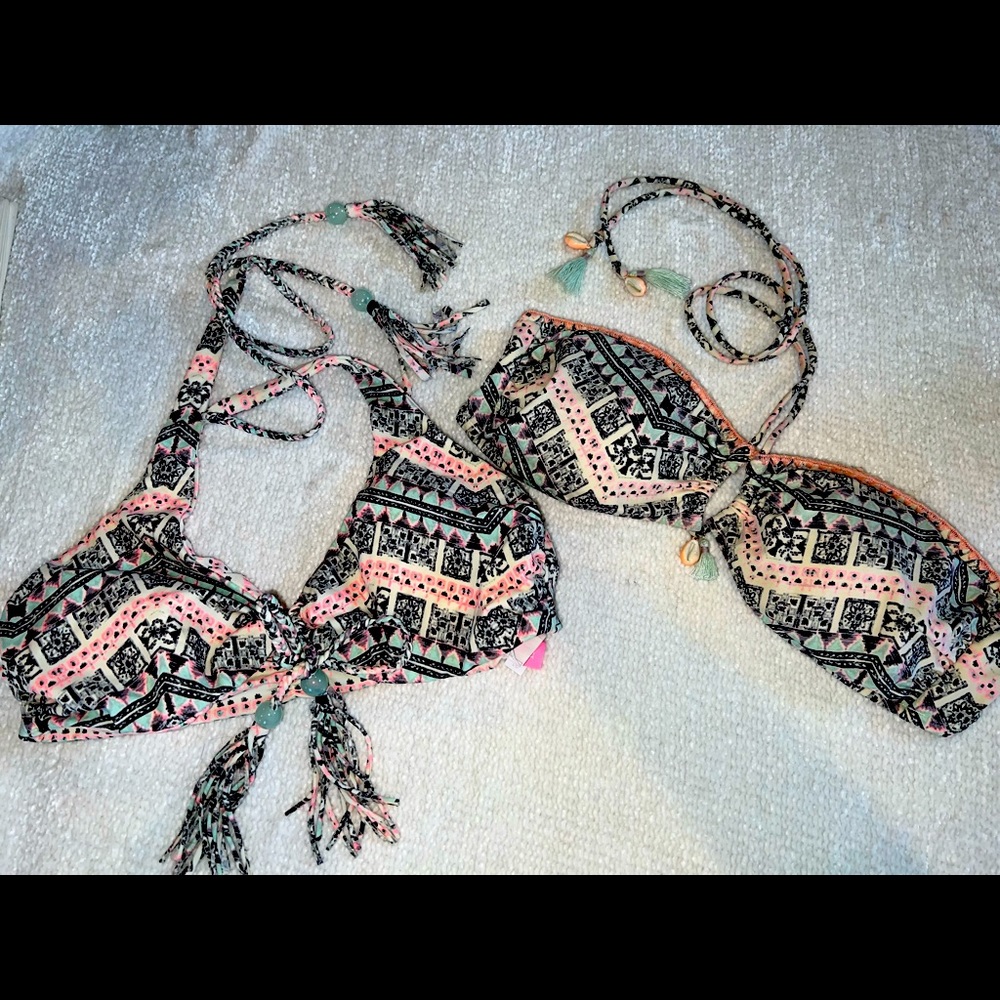 NWOT Victoria’s Secret Bikini Top Bundle size L